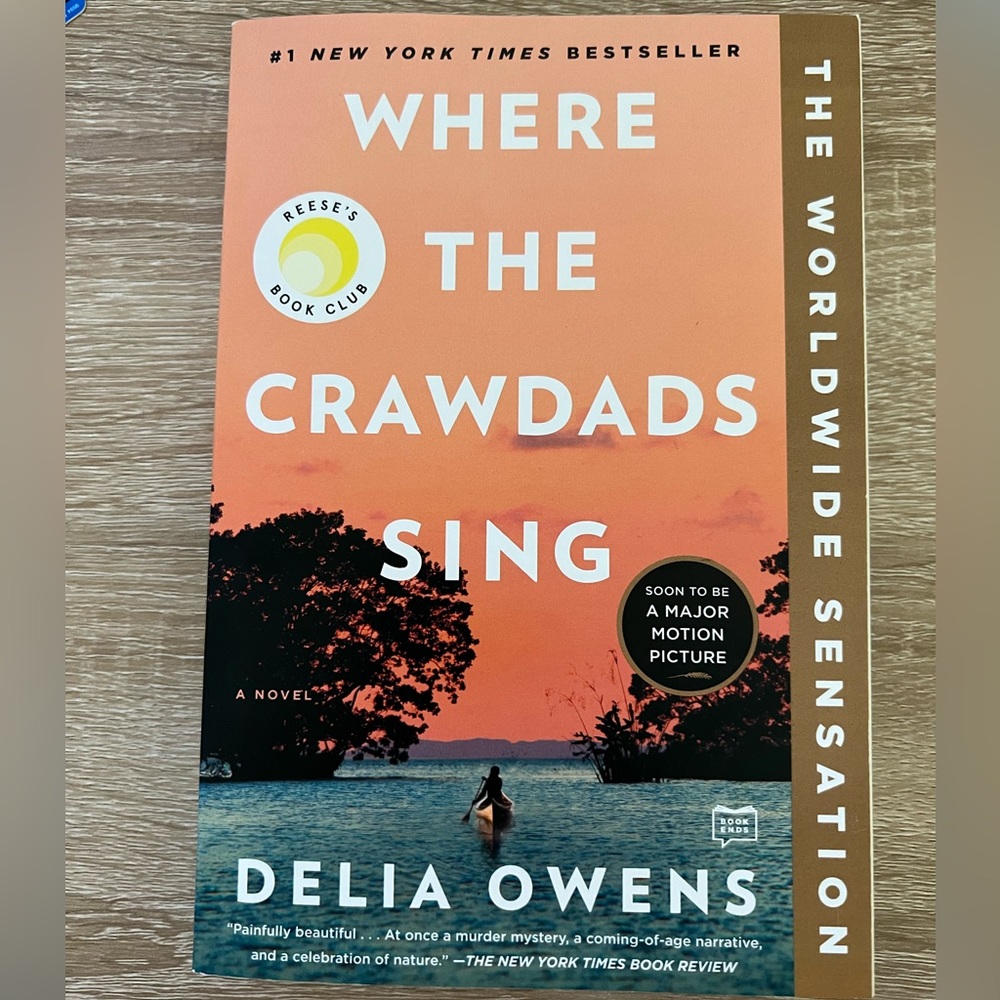 WHERE THE CRAWDADS SING *NEW* by Delia Owens